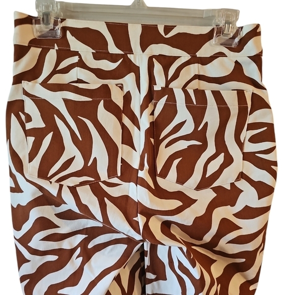Spanx On-the-Go Printed Ankle Slim Straight Pant clay zebra stripe small WP63 - Picture 6 of 9